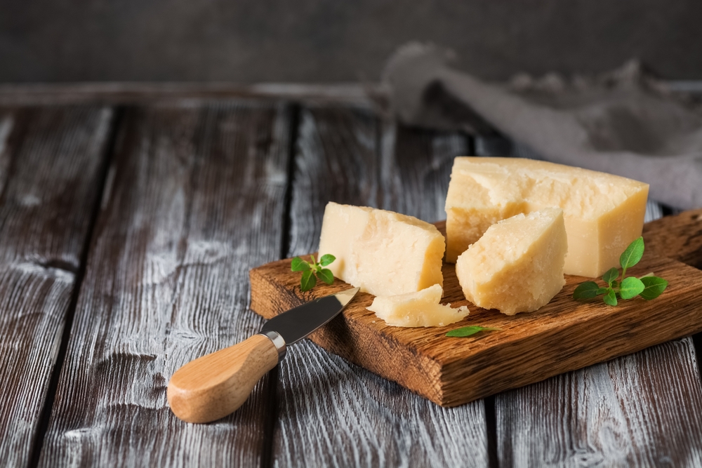 Como comer queijo Parmigiano Reggiano?