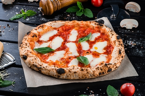 Como fazer massa de pizza italiana: essa receita não tem erro!